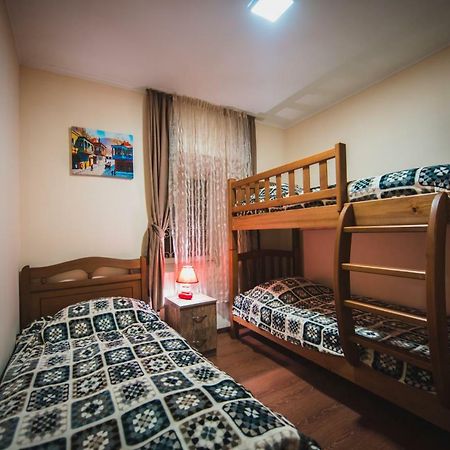 Cozy Apartment In Center Of Old Tbilisi Exterior photo